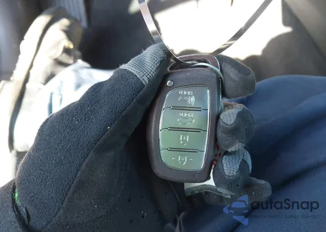 2018 Hyundai Sonata Sport z USA, uszkodzony, nr VIN 5NPE34AF7JH675470